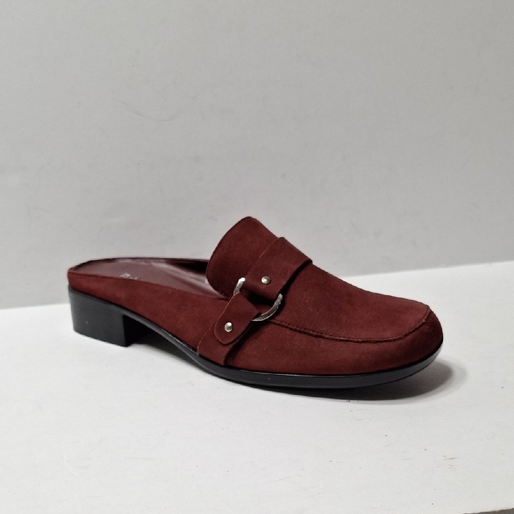 Bandolino Classic Burgandy Square Toe Leather Low Heel Mule Loafers Size 6M